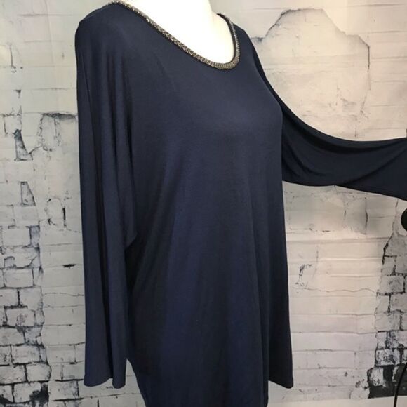 Apt. 9 top - Picture 2 of 5